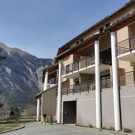 Studio 4 Personnes Avec Piscine Et Sauna - Residence Chateau Des Magnans - Jausiers - Fr-1-165B-45 Экстерьер фото